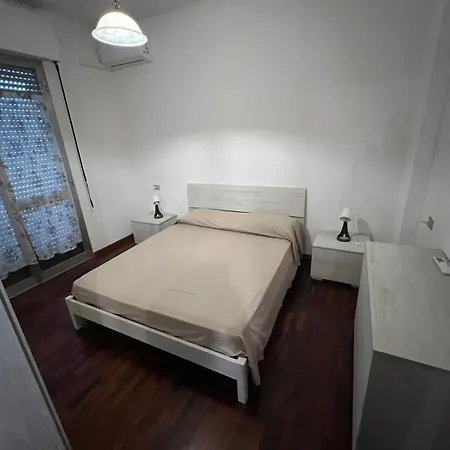 아파트 600 Meters From The Sea *
